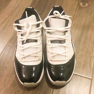 Jordan 11 Concord Low
